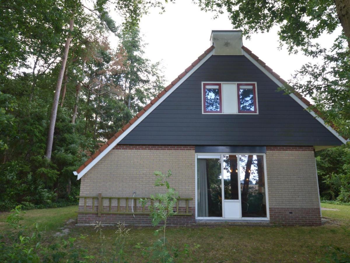 Cosy Holiday Home With Terrace Near Natural Park In Lemele Luaran gambar