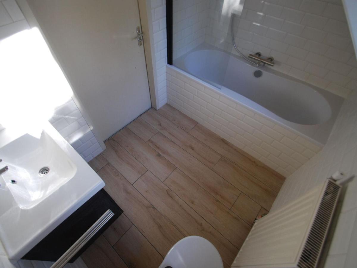 Cosy Holiday Home With Terrace Near Natural Park In Lemele Luaran gambar